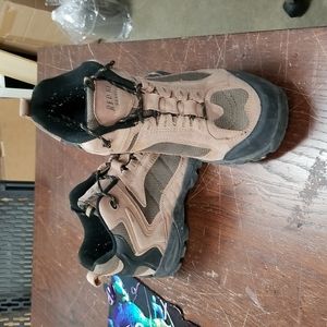 Red head work/hunting boots size 10 mens